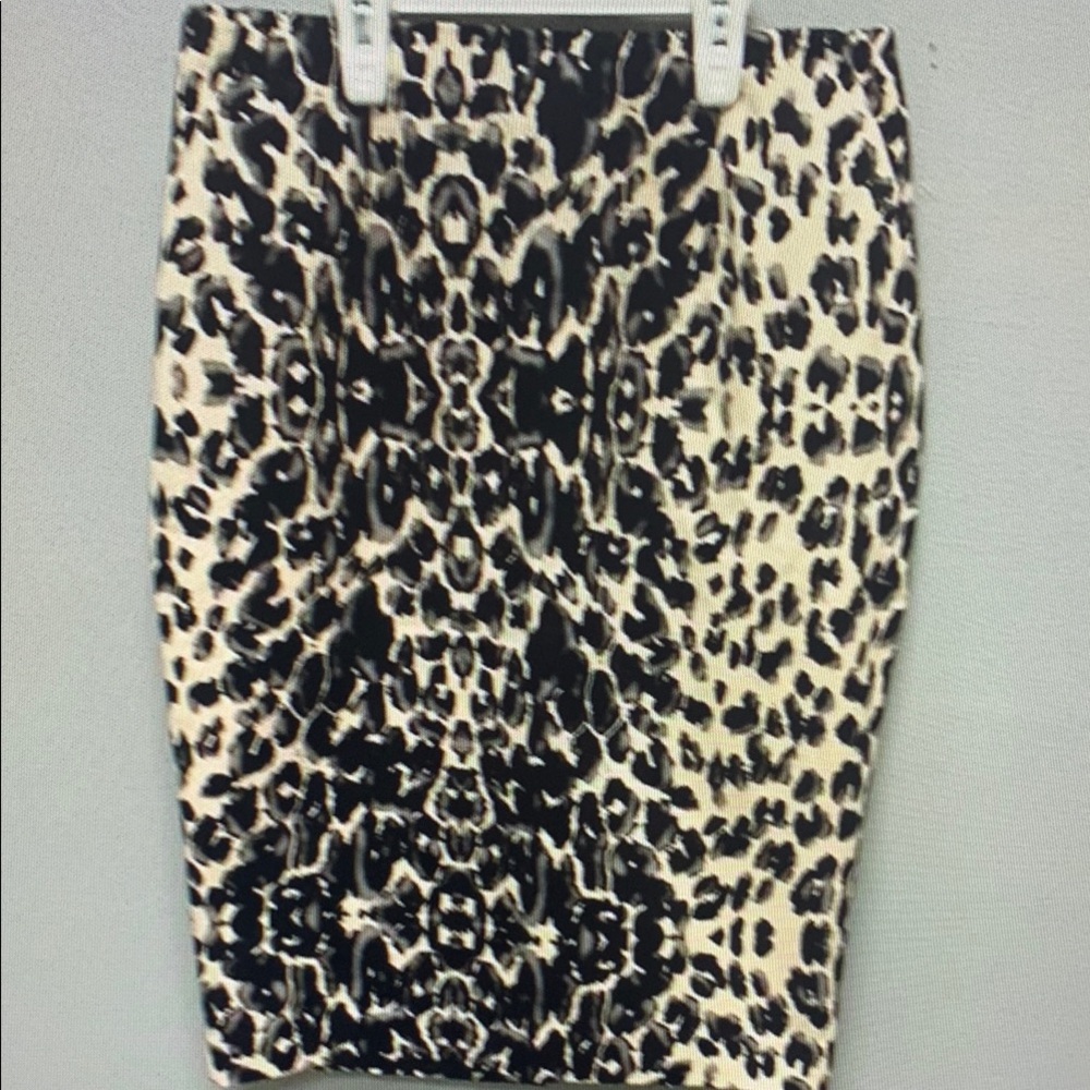 Leopard Print Pencil Skirt